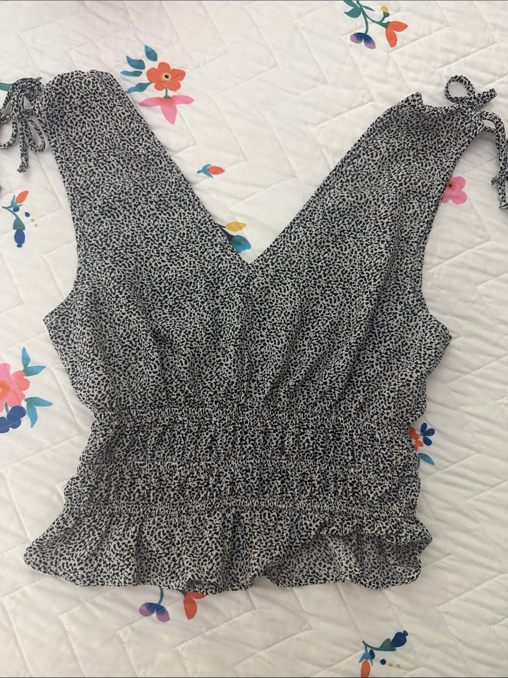 Women’s Black & White Smocked V-Neck Tank Top